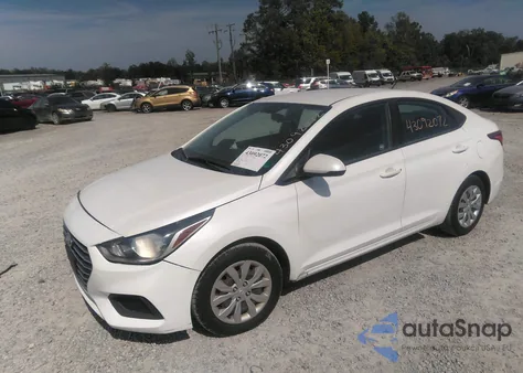 2020 Hyundai Accent Se из США, поврежденный, VIN 3KPC24A61LE104008